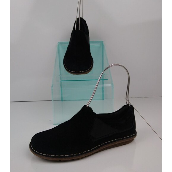 Clarks Collection Loafers Womens 5.5 Slip On Flats Black Suede #13281 - Picture 1 of 8